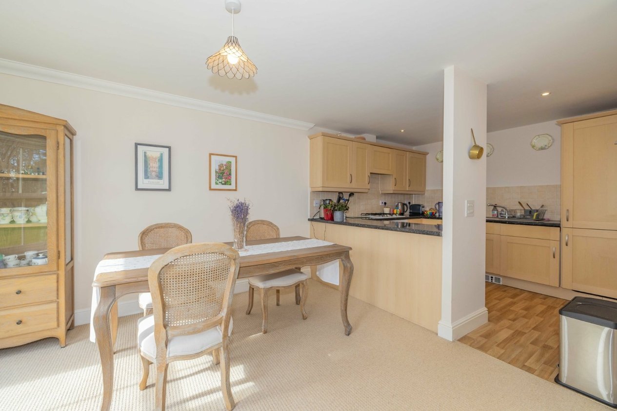 Properties Let Agreed in Ainsley Way Canterbury