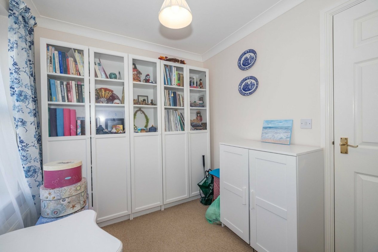Properties Let Agreed in Ainsley Way Canterbury