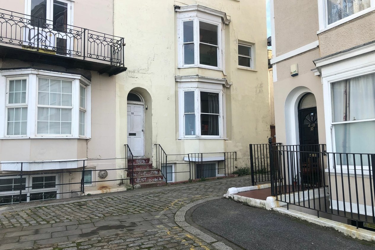 Properties To Let in Albert Terrace  Margate