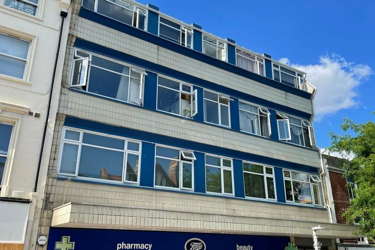 Properties To Let in Albion House 22 Sandgate Road