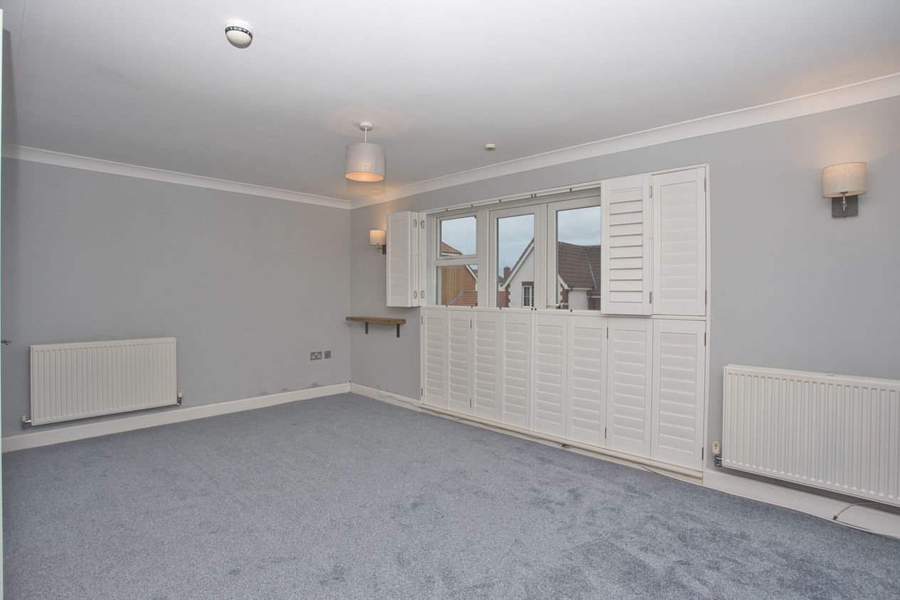 Properties Let Agreed in Alexandra Corniche  Hythe