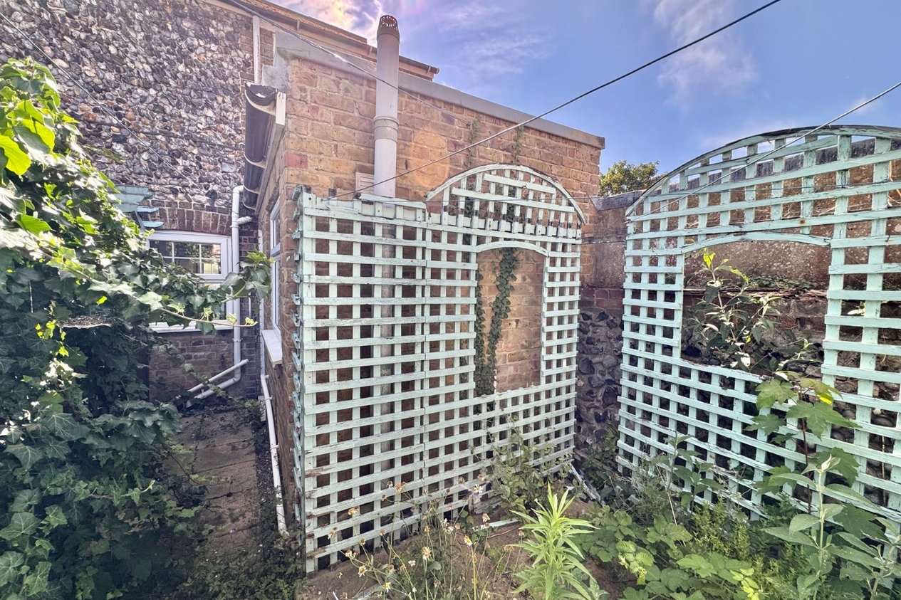 Properties Let Agreed in Alma Cottages Birchington