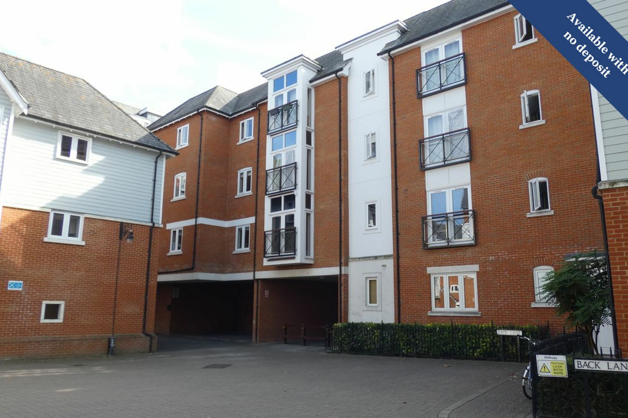 Properties Let Agreed in Back Lane  Canterbury