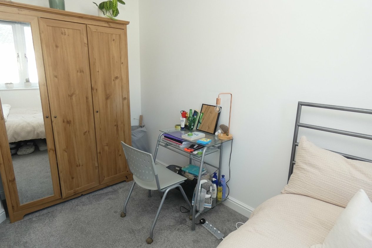 Properties Let Agreed in Back Lane Canterbury