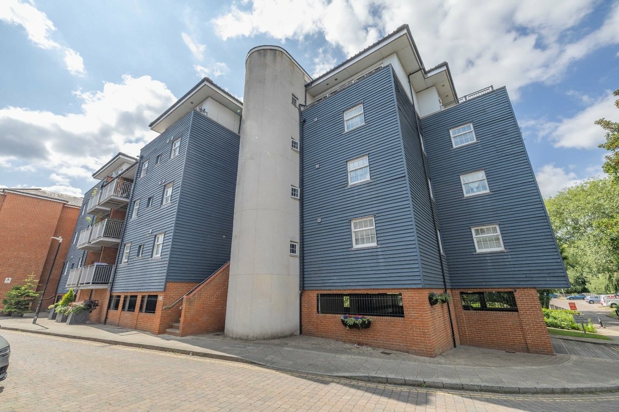 Properties To Let in Barton Mill Road Canterbury