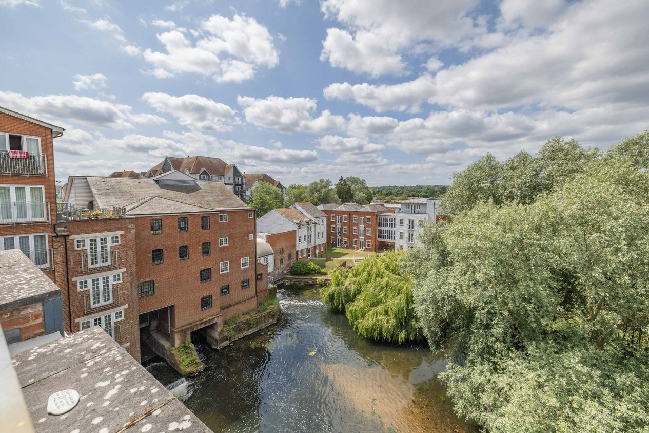 Properties To Let in Barton Mill Road Canterbury