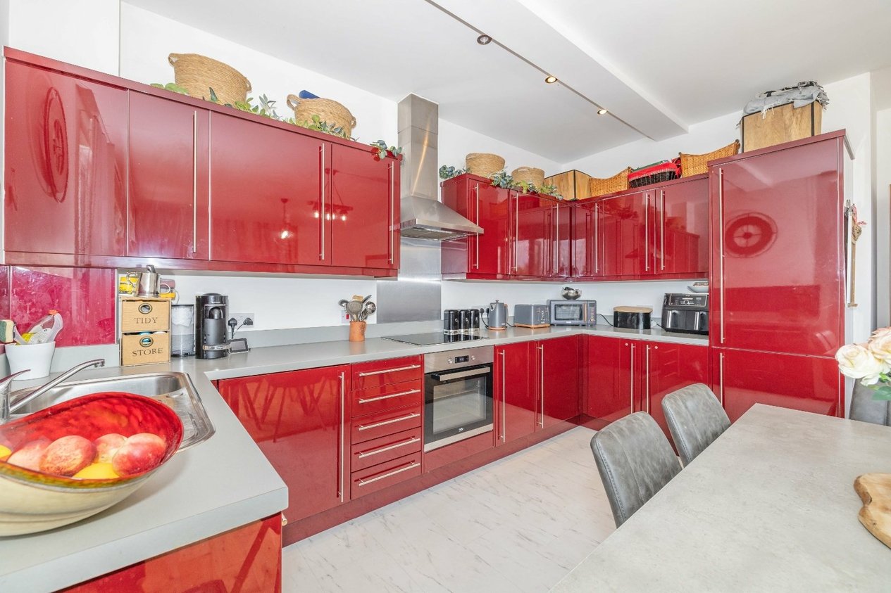 Properties To Let in Barton Mill Road Canterbury