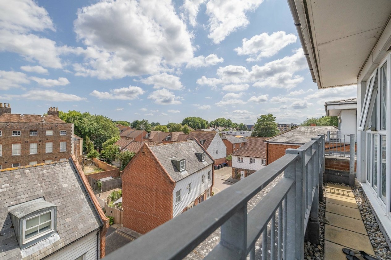 Properties To Let in Barton Mill Road Canterbury