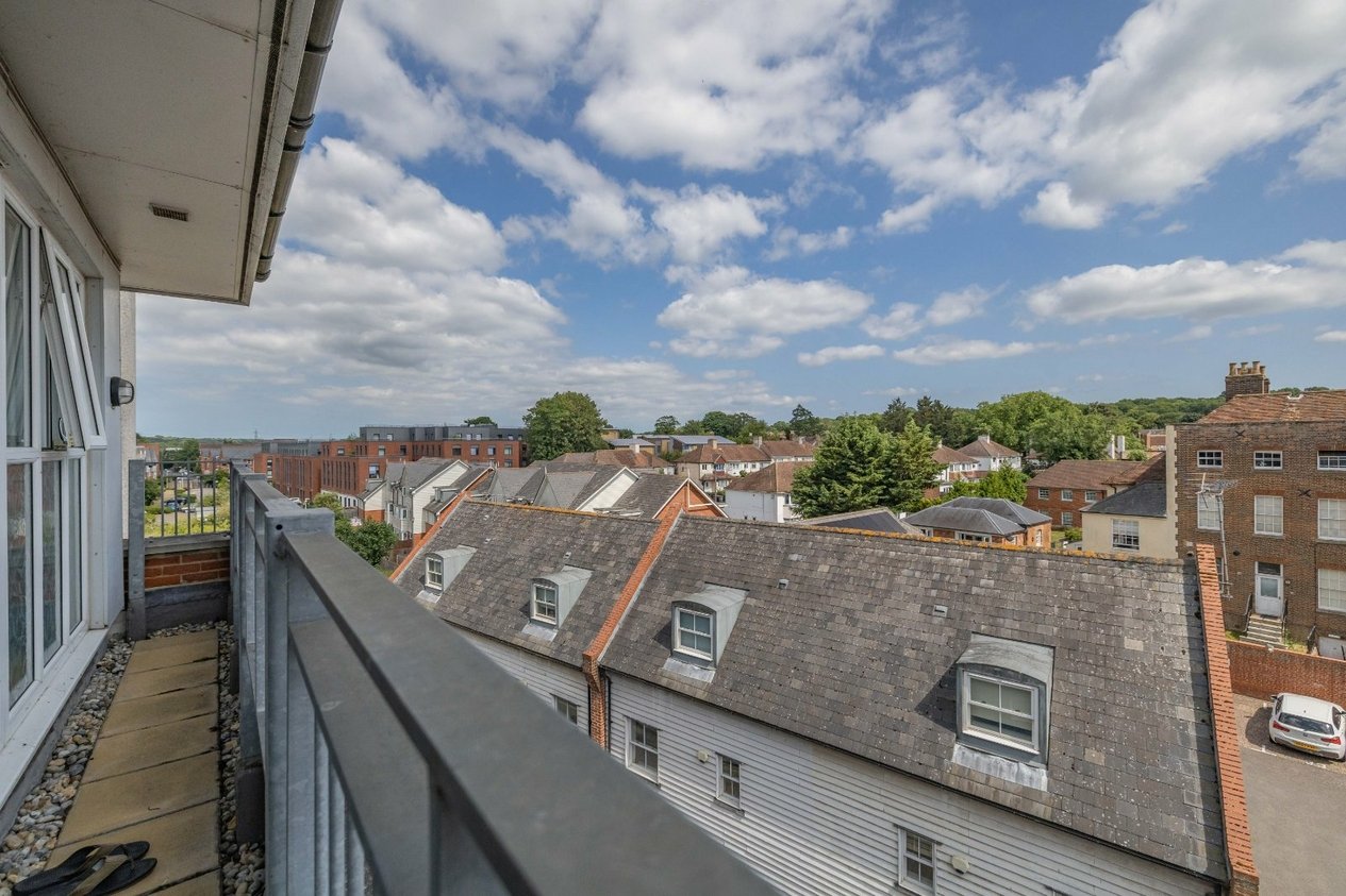 Properties To Let in Barton Mill Road Canterbury