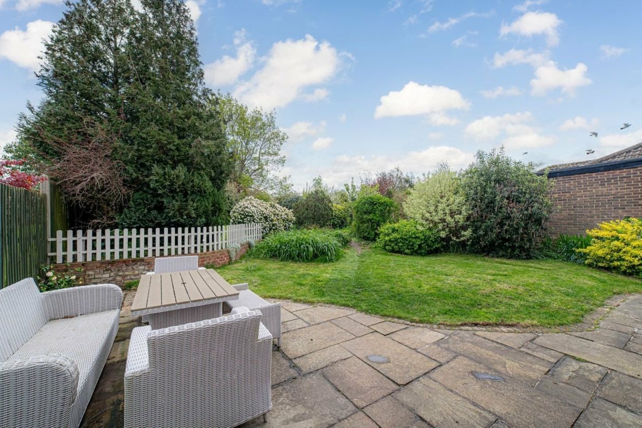 Properties Let in Barton Road Canterbury