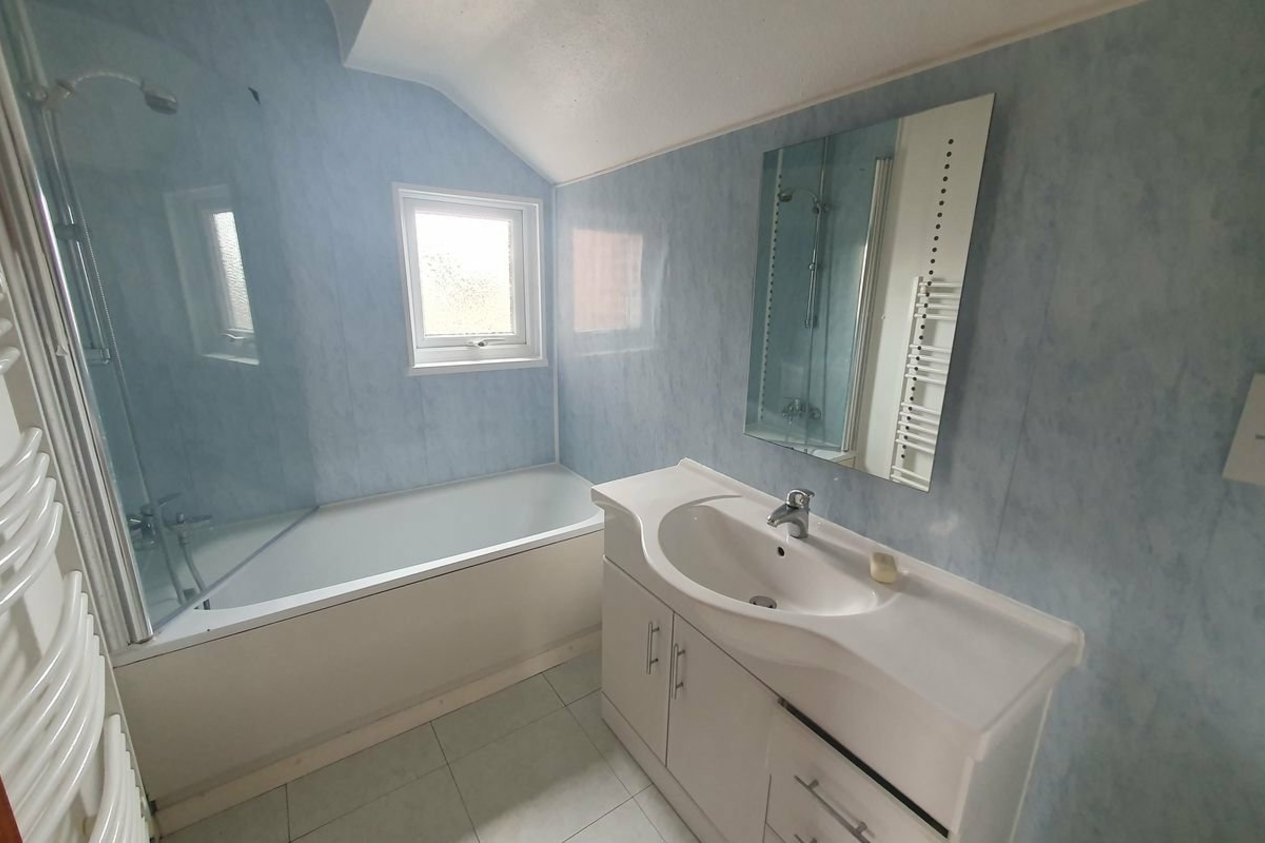Properties Let in Barton Road Canterbury