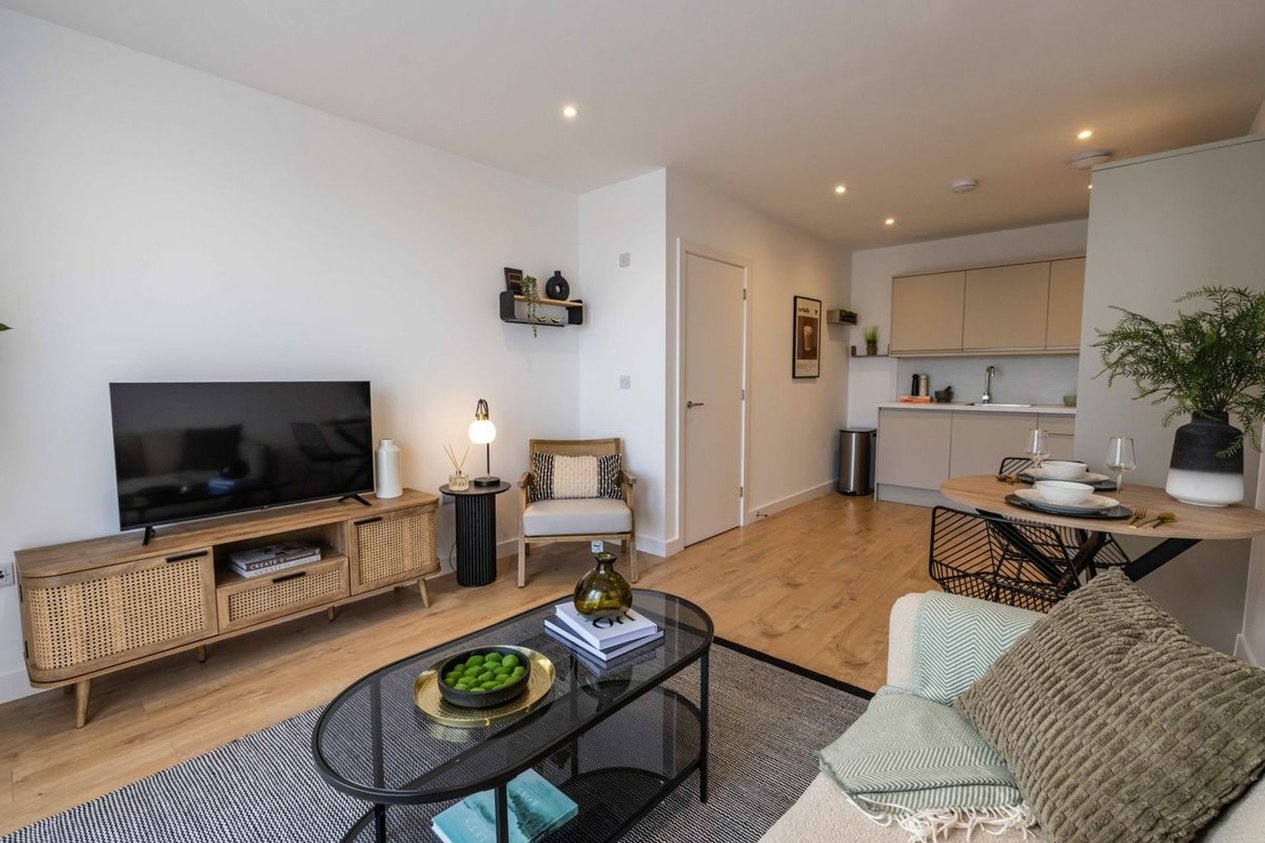 Properties Let Agreed in Bay View Apartments  Wraik Hill