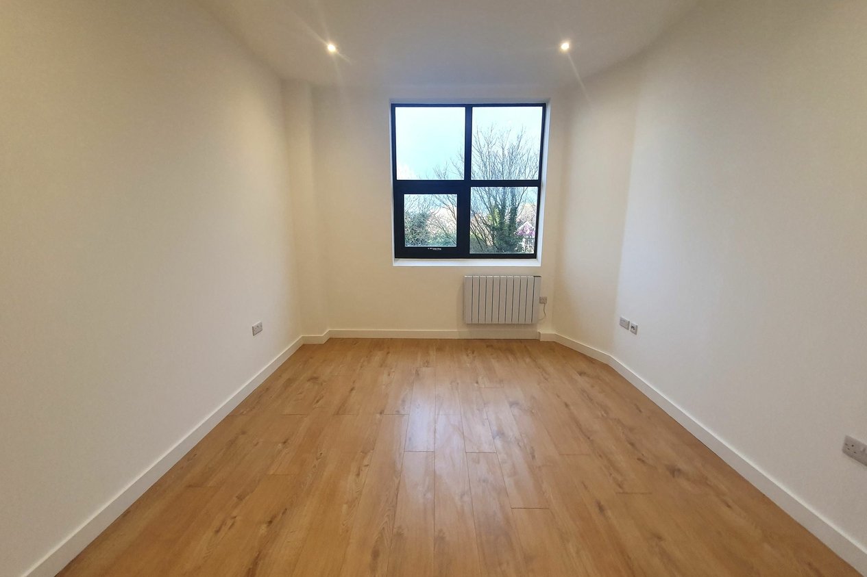 Properties To Let in Bay View Apartments  Wraik Hill