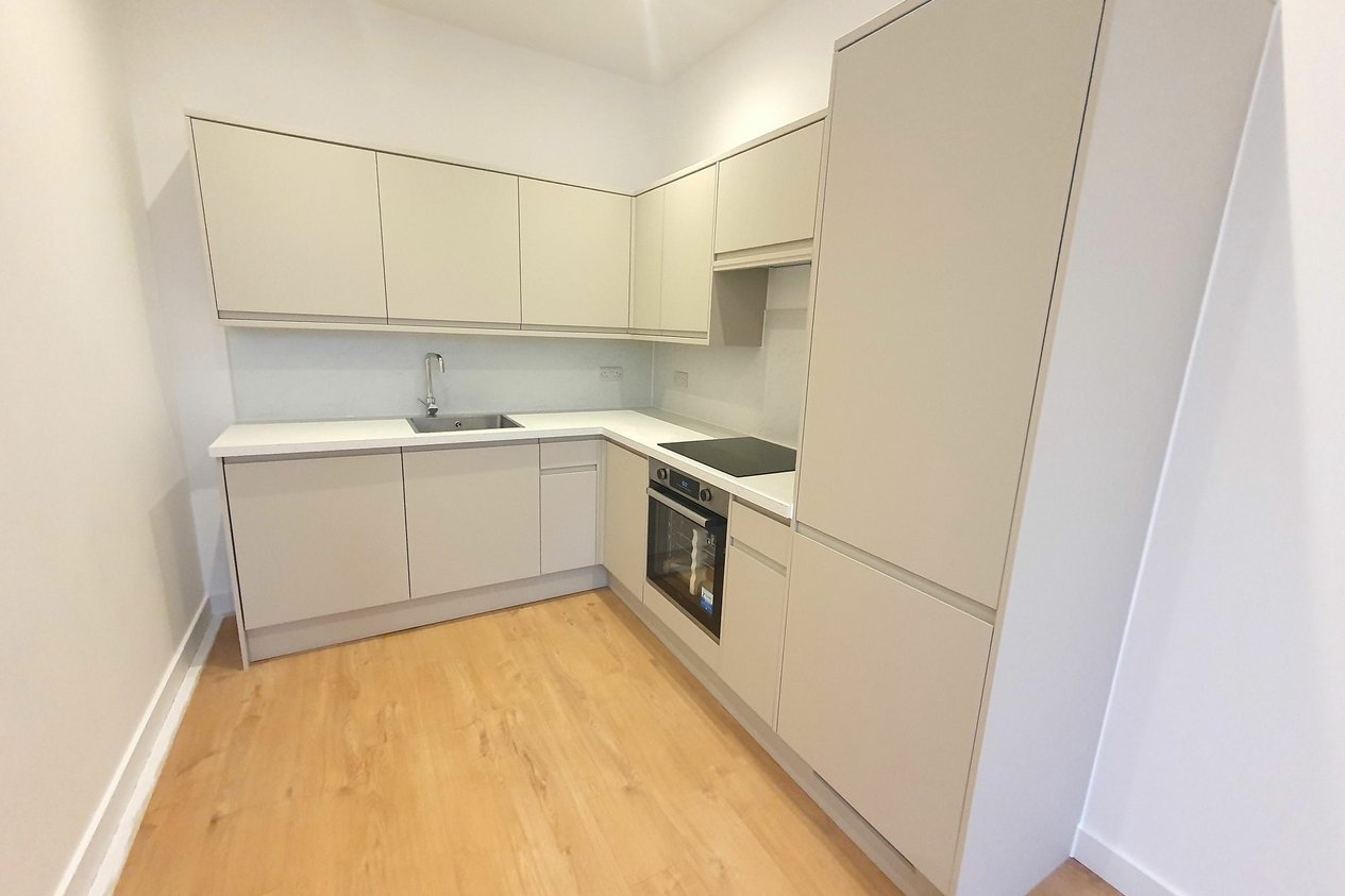 Properties To Let in Bay View Apartments  Wraik Hill