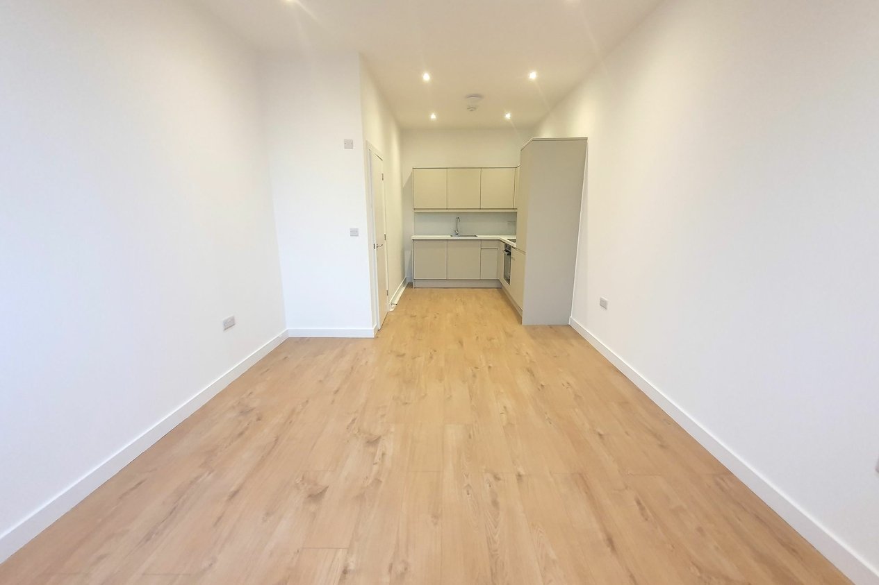 Properties To Let in Bay View Apartments  Wraik Hill