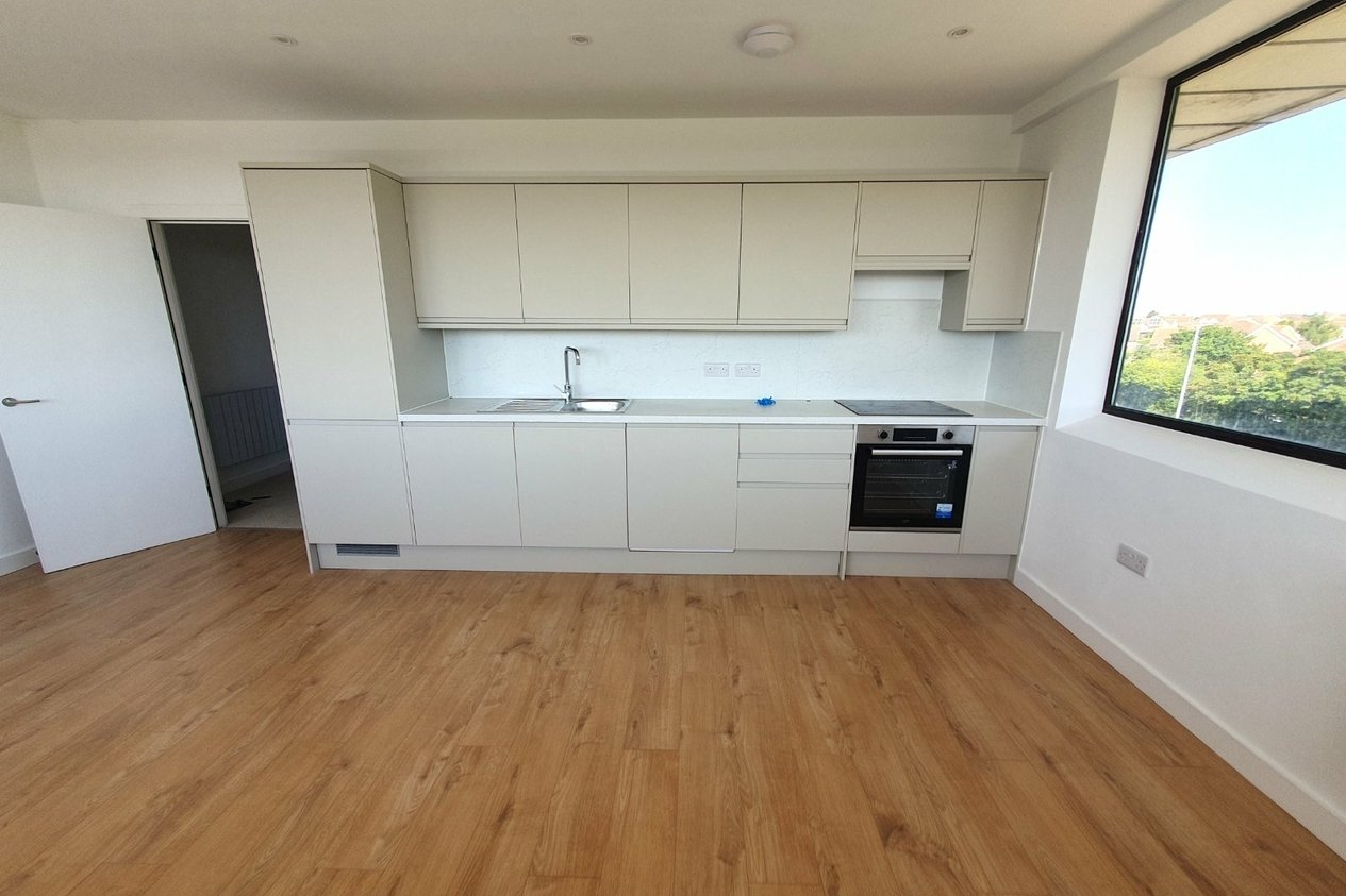 Properties Under Offer in Bay View Wraik Hill