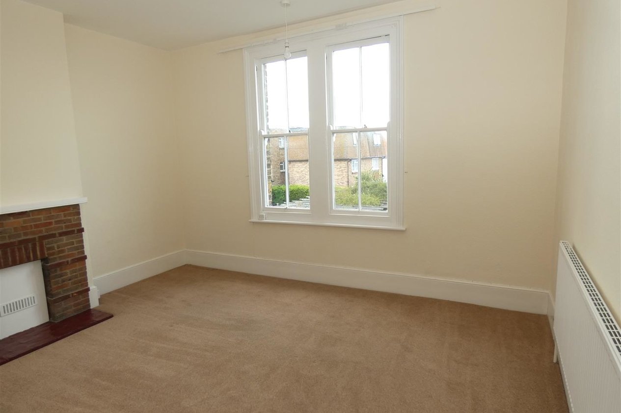 Properties To Let in Beacon Hill 