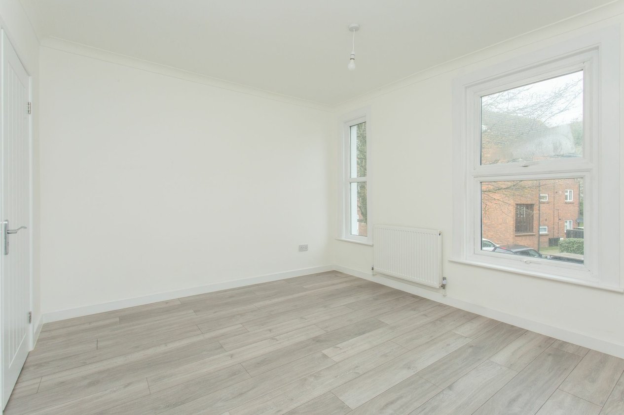 Properties To Let in Bradstone New Road  Folkestone
