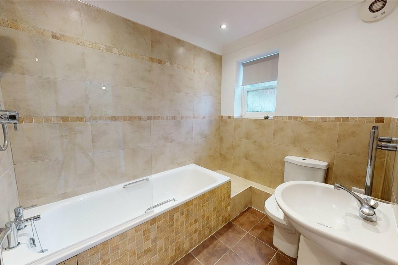 Properties To Let in Bridge House 71 Old Dover Road