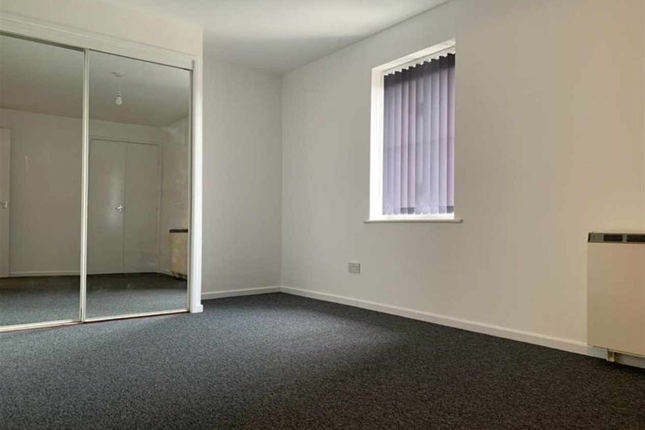 Properties Under Offer in Burgess Close Minster