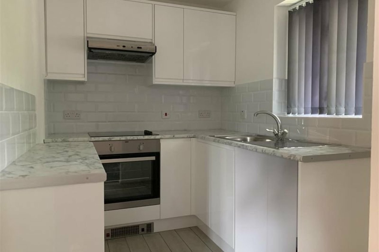 Properties Under Offer in Burgess Close Minster