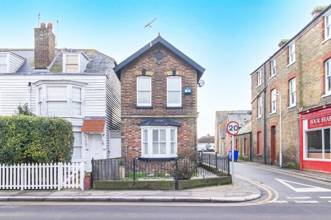 Properties Let Agreed in Canterbury Road  Whitstable