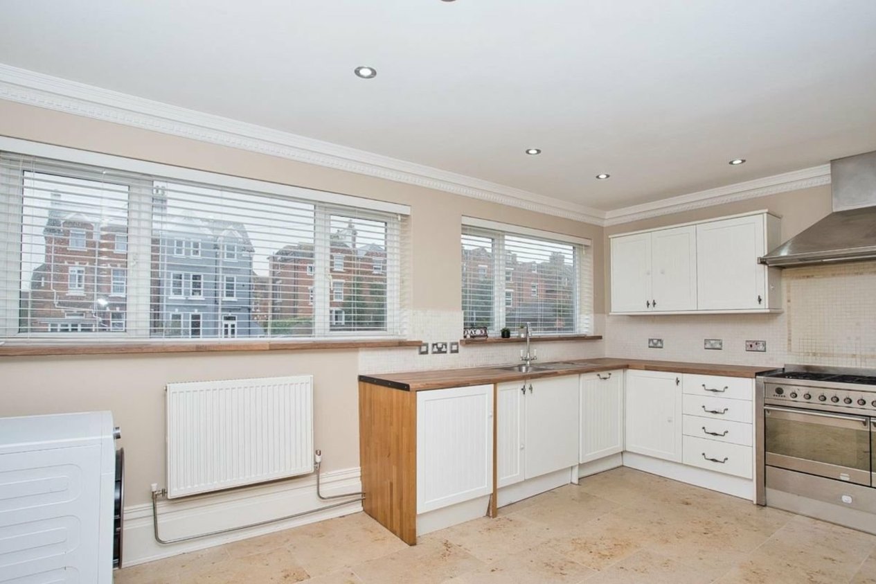 Properties Let in Castle Hill Avenue Folkestone