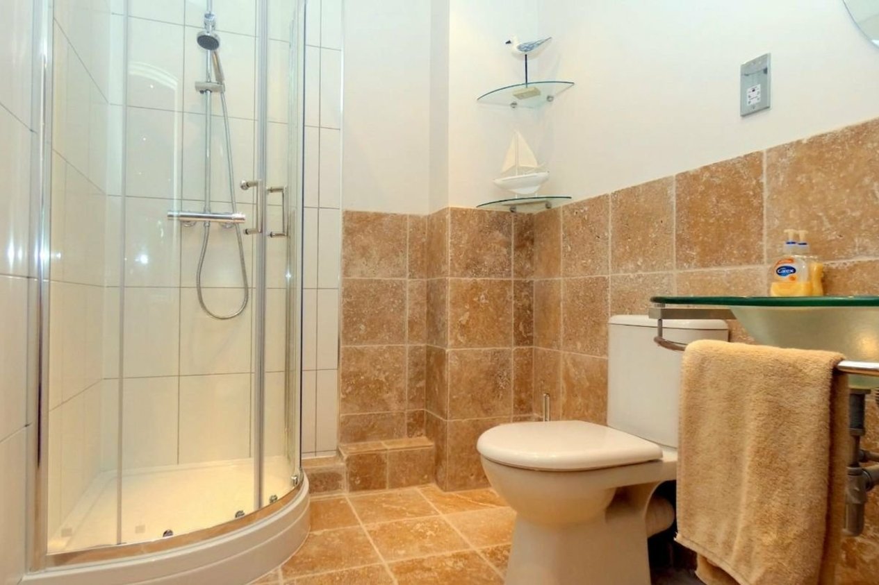 Properties To Let in Castle View Joss Gap Road