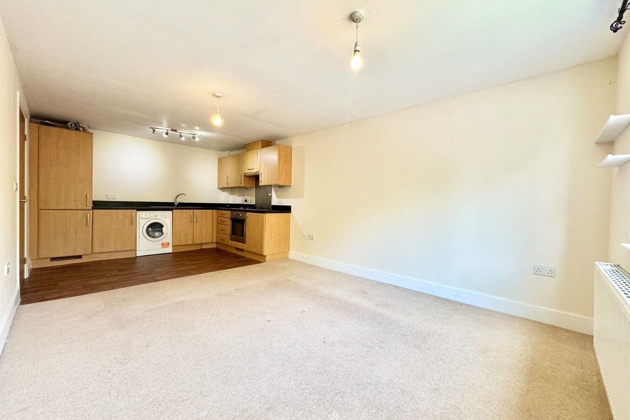 Properties Let Agreed in Cecilia Road 