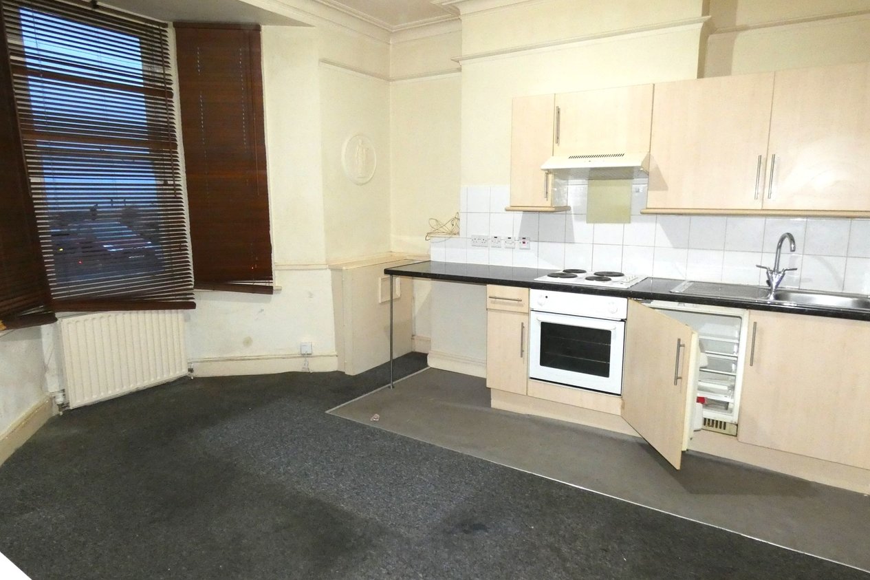 Properties Let Agreed in Flat 1  88 Central Parade