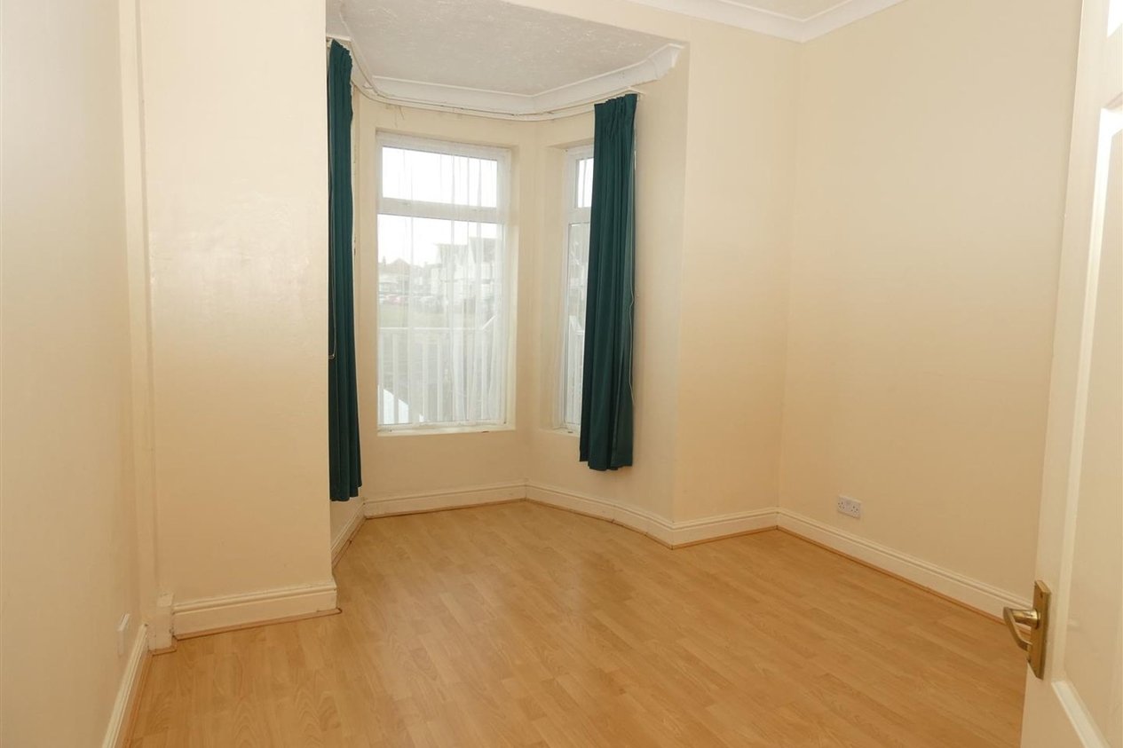 Properties Let Agreed in Central Parade  Sunny Mead Court
