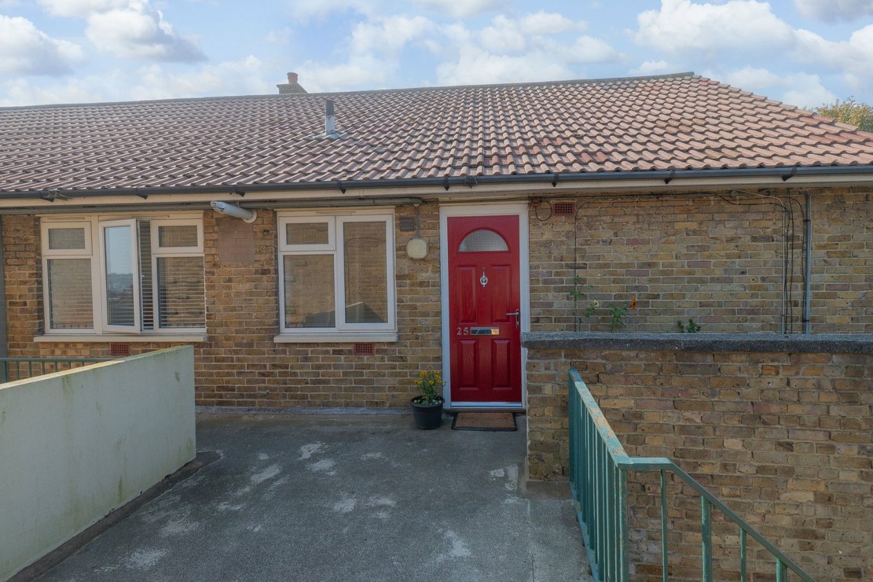 Properties Under Offer in Chatham Court Margate Road