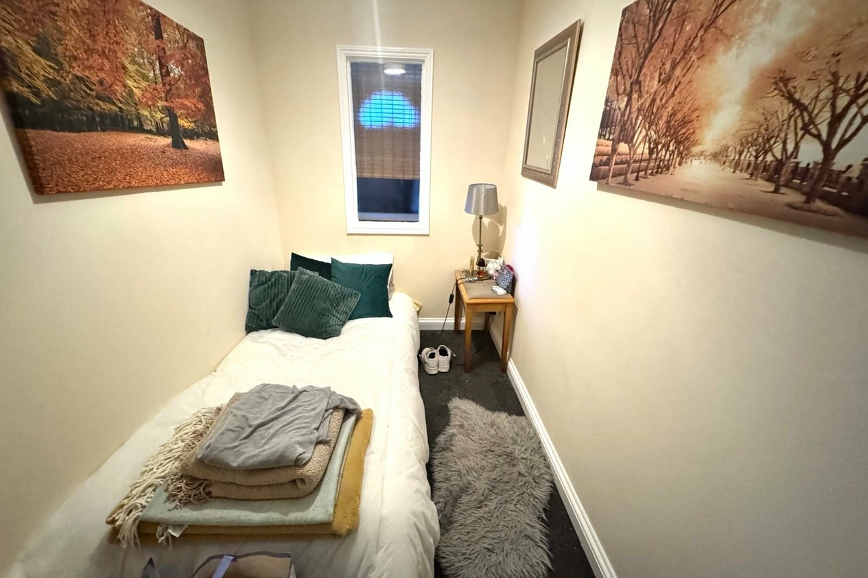Properties To Let in Chatham Place Ramsgate