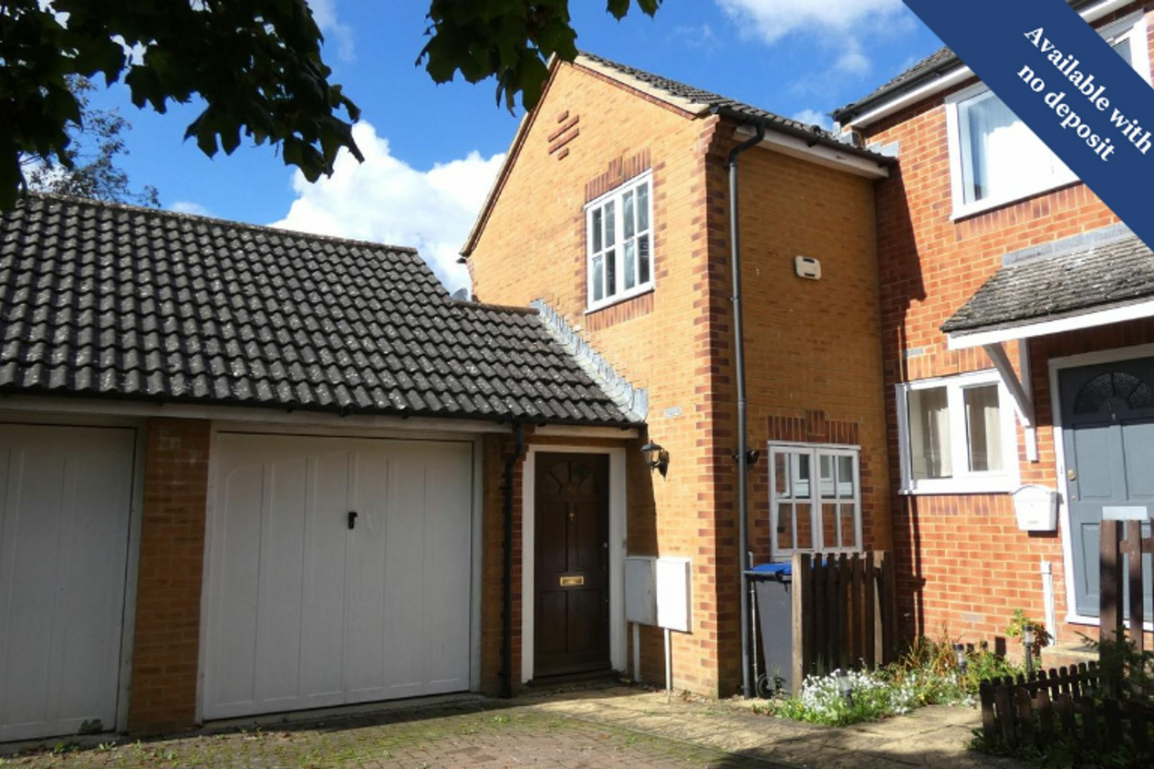 Properties Let Agreed in Chineham Way  Canterbury