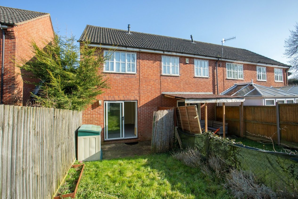 Properties Let in Chineham Way Canterbury