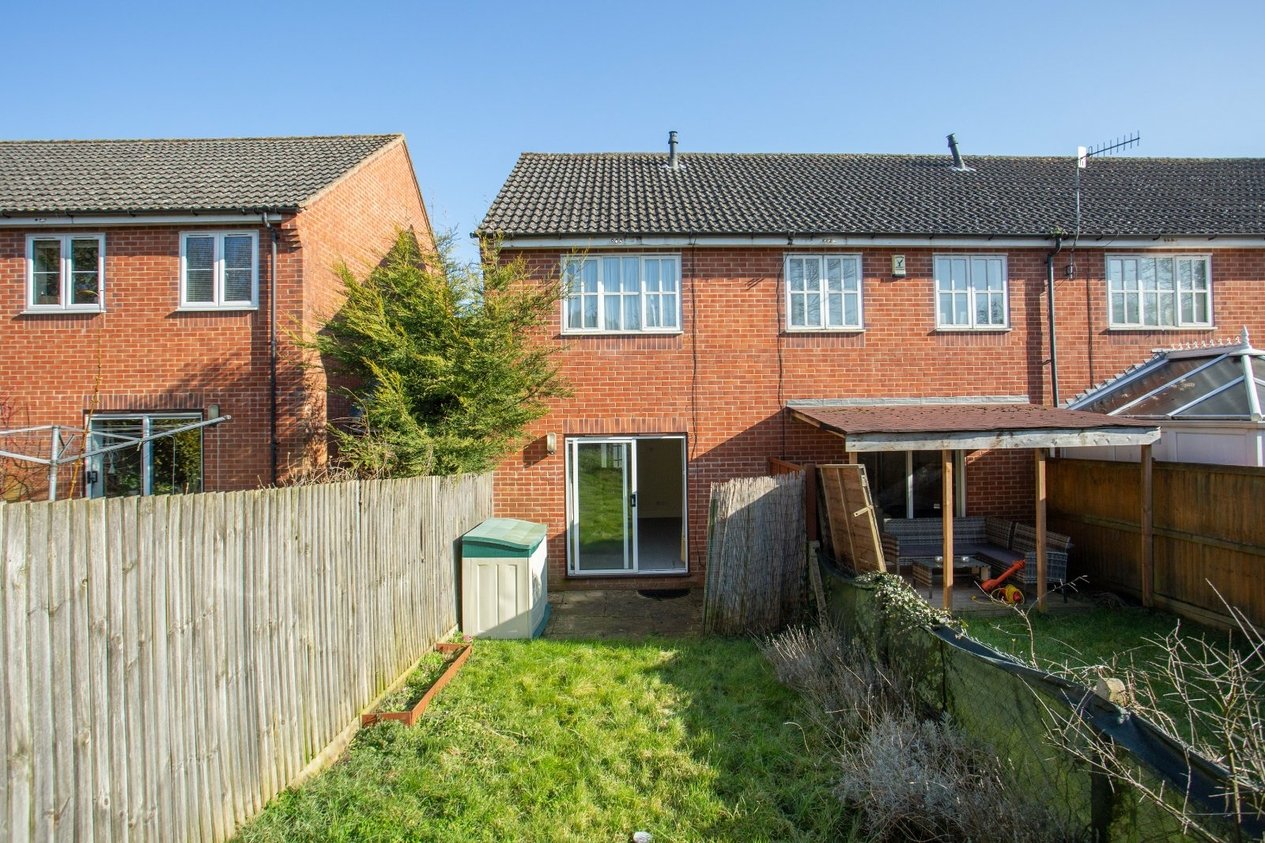 Properties Let in Chineham Way Canterbury