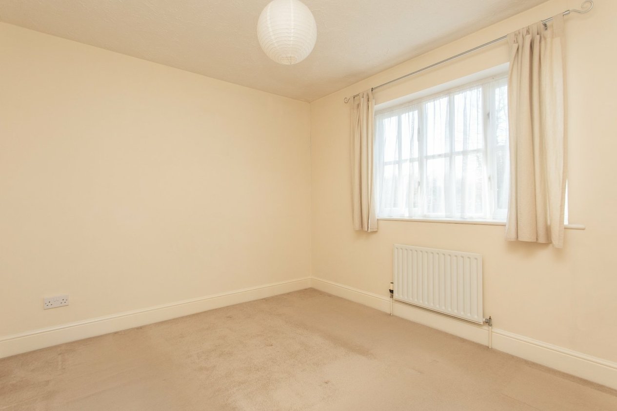 Properties Let in Chineham Way Canterbury