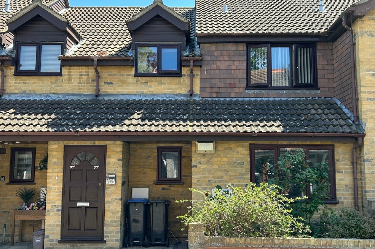 Properties Under Offer in Church Road Ramsgate