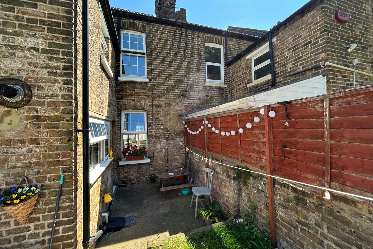 Properties Under Offer in Church Road Ramsgate