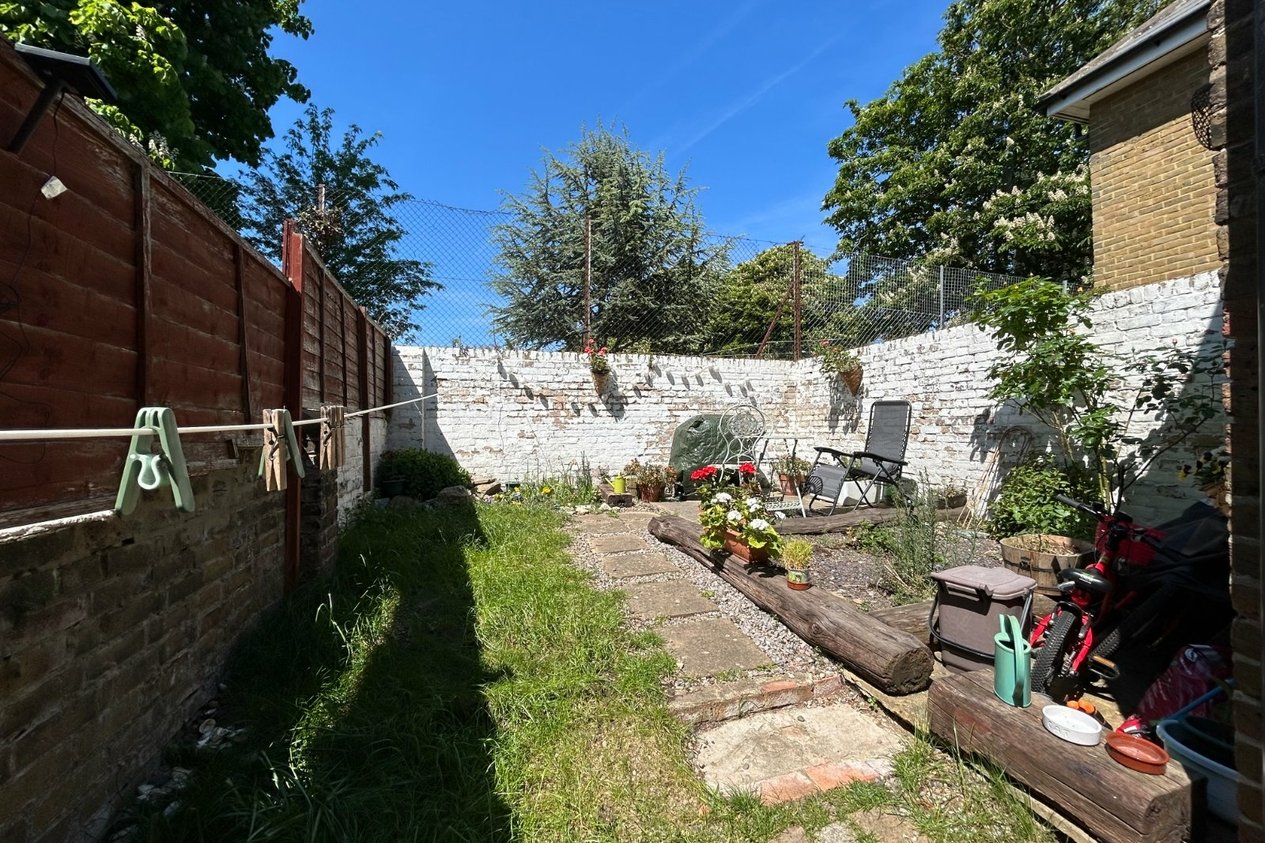 Properties Under Offer in Church Road Ramsgate