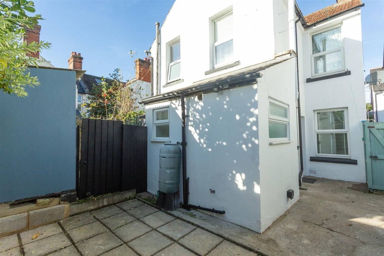 Properties Let Agreed in Claremont Place  Canterbury