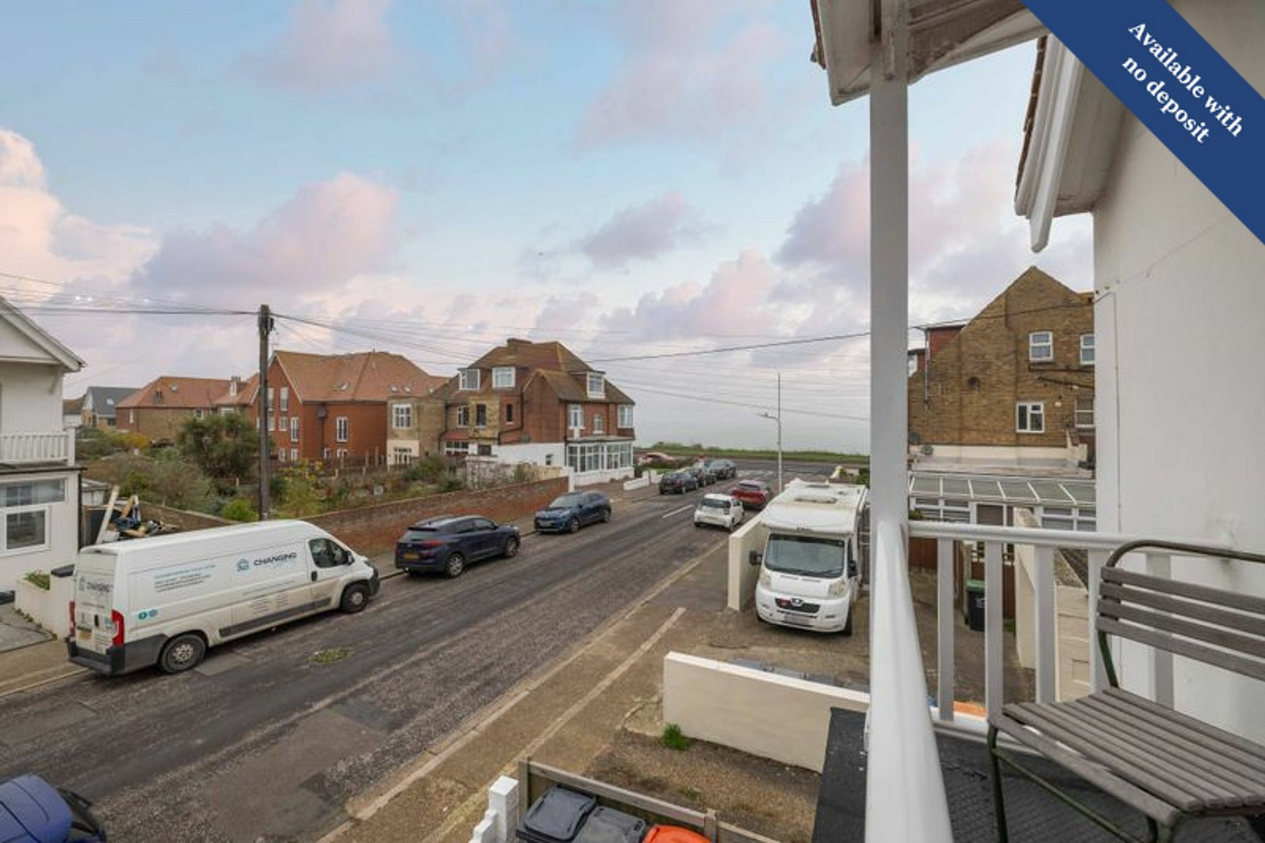 Properties To Let in Cliffe Avenue  Margate