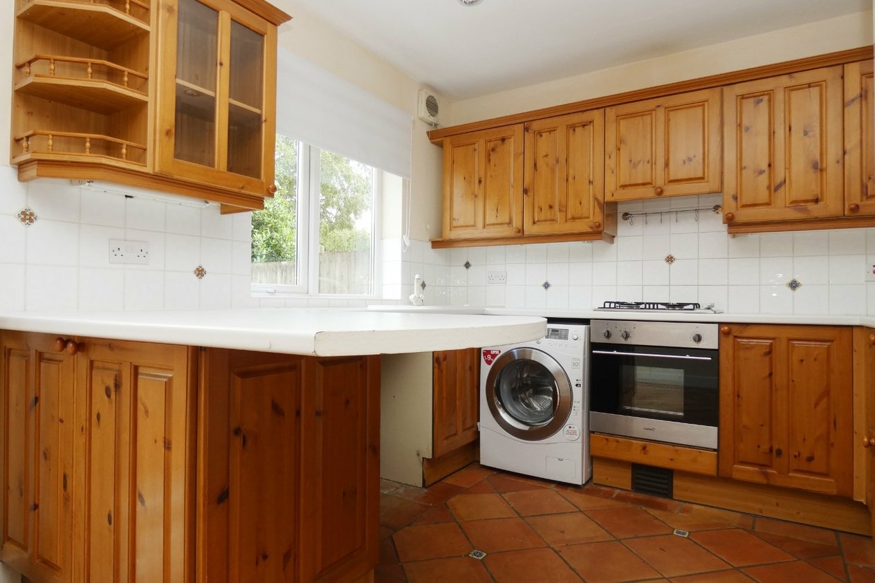 Properties Let in Clifton Gardens Canterbury