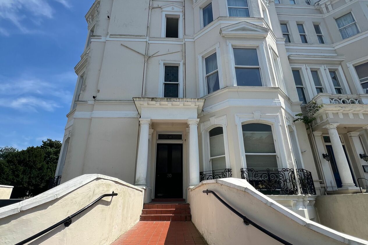 Properties Let Agreed in 20 Clifton Gardens  Folkestone