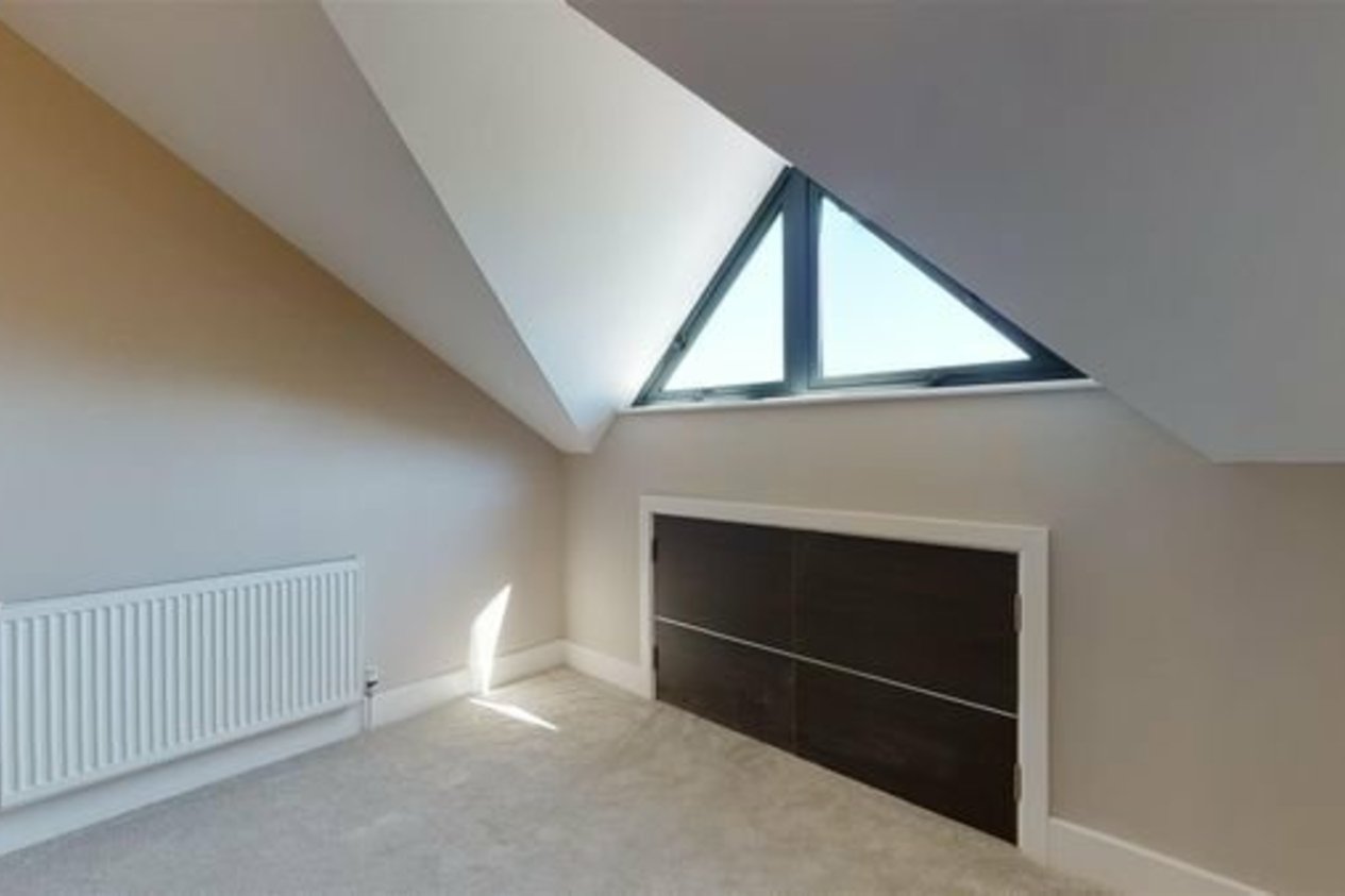 Properties To Let in Clock Tower Lofts The Paper Mill, Crabble Hill