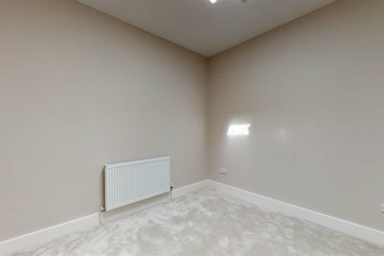Properties To Let in Clock Tower Lofts The Paper Mill, Crabble Hill