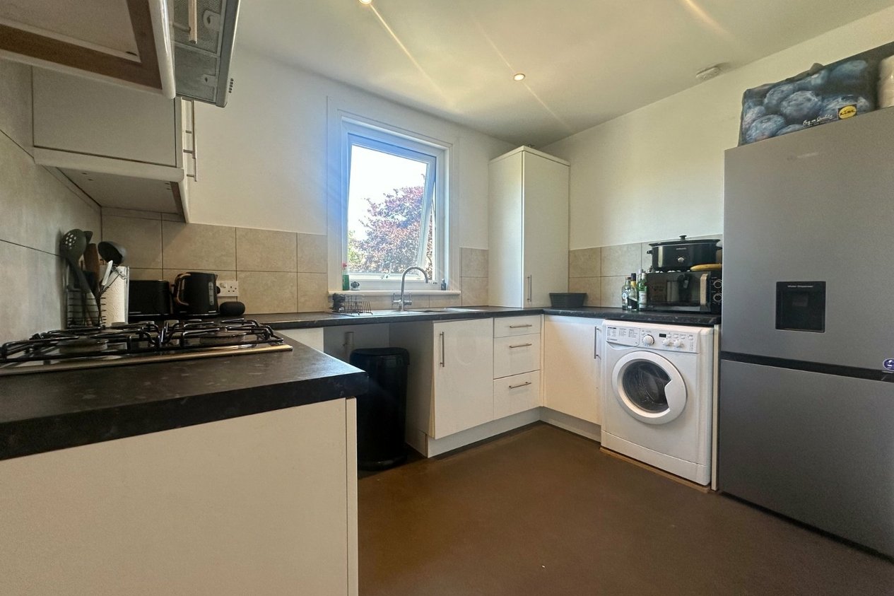 Properties To Let in College Road Deal