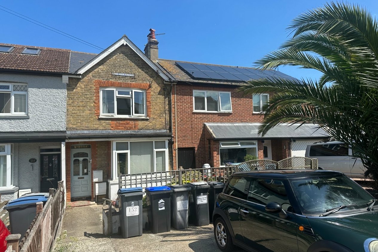 Properties To Let in College Road Deal