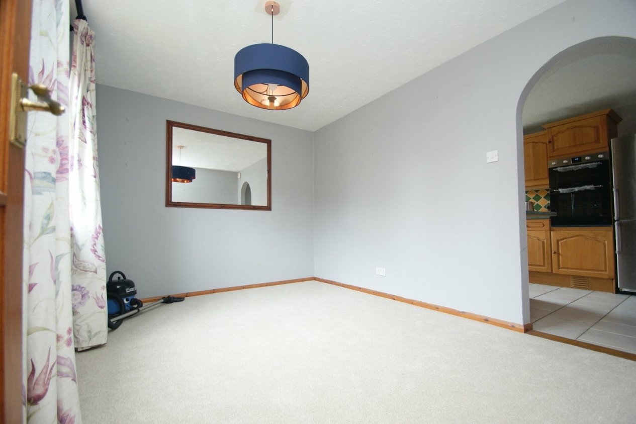 Properties Let in Courtenay Road Deal