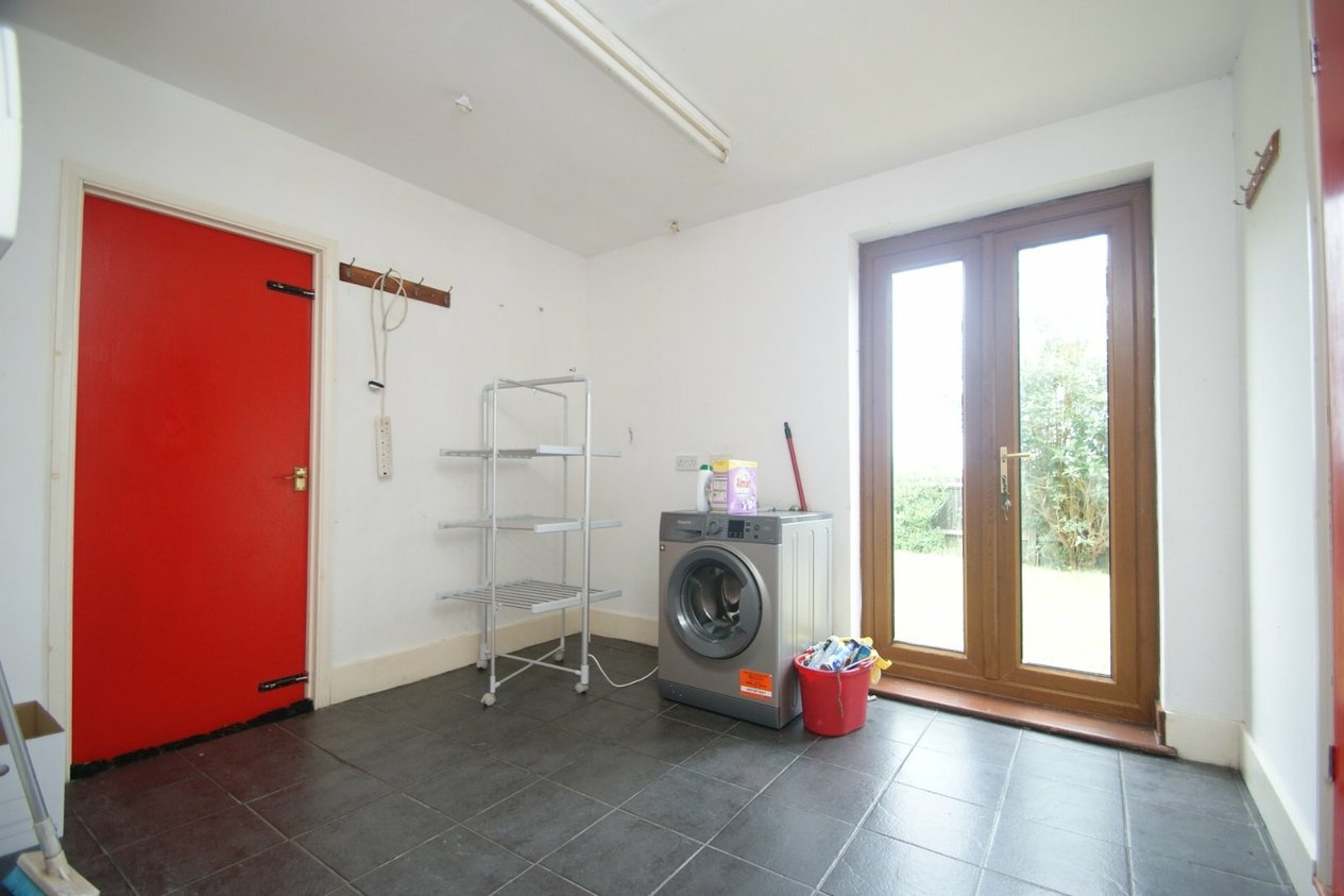 Properties Let in Courtenay Road Deal